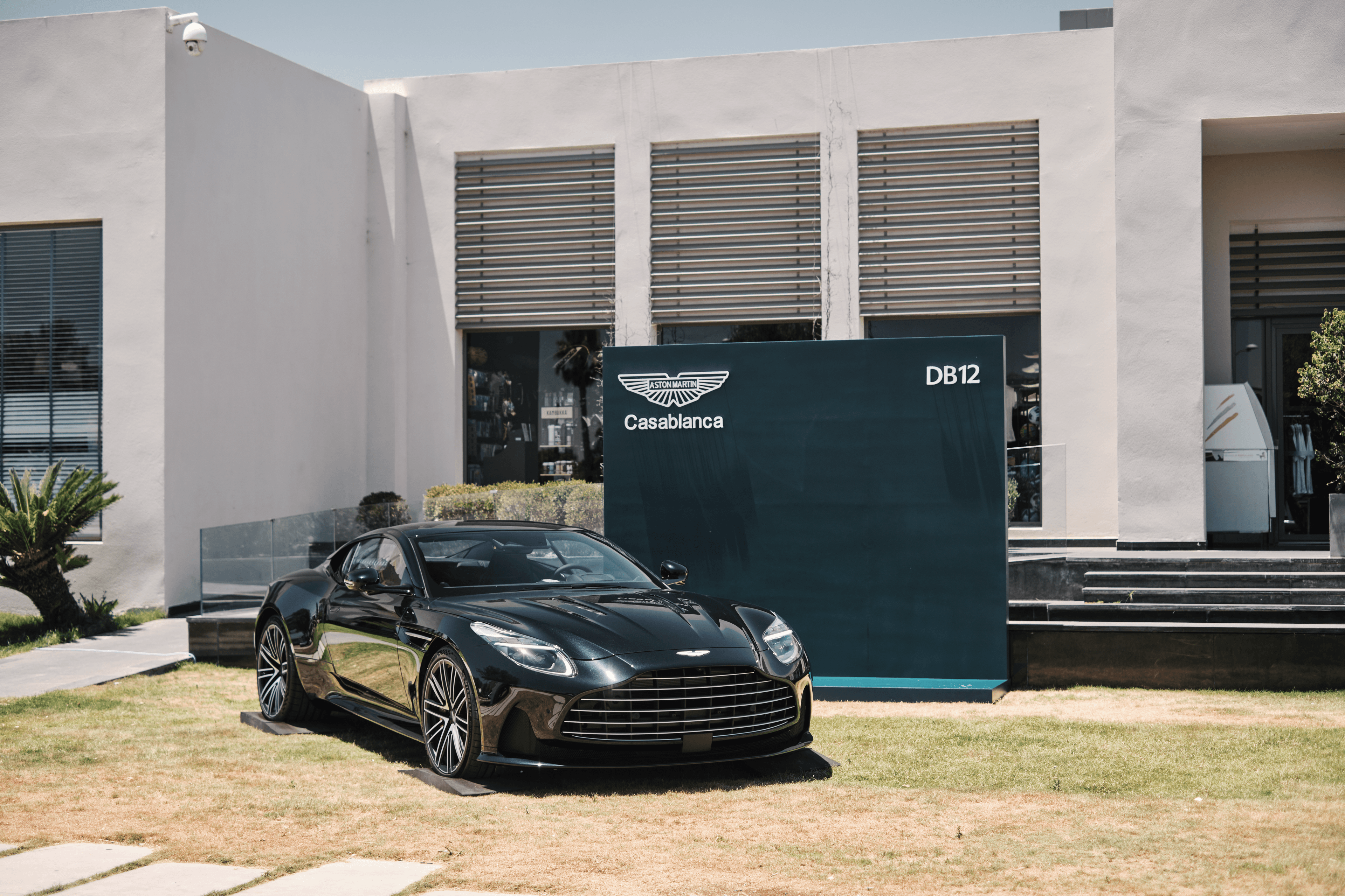 Stand Aston Martin Casablanca